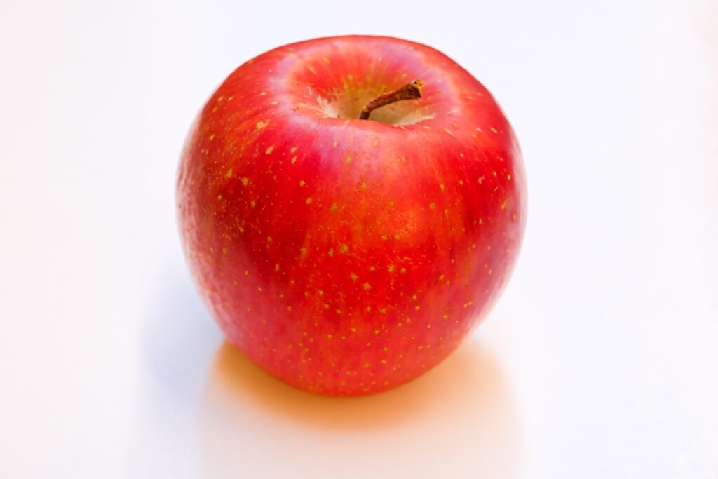 毎日リンゴを食べると身体にいいのか検証していく